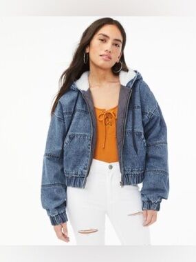 Aeropostale Sherpa Lined Cropped Denim Jacket Size Small